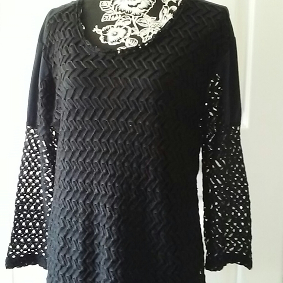 Black tunic-2 layers - Picture 2 of 8